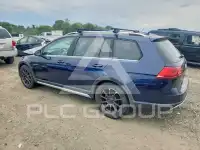 2017 Volkswagen GOLF фото