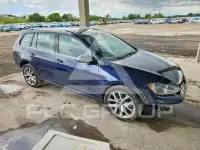 2017 Volkswagen GOLF photo