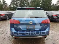 2017 Volkswagen GOLF фото