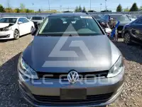2017 Volkswagen GOLF фото