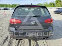 2017 Volkswagen GOLF photo