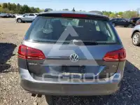 2017 Volkswagen GOLF фото