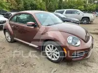 2017 Volkswagen BEETLE фото