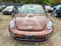2017 Volkswagen BEETLE фото