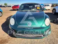 2017 Volkswagen BEETLE фото