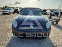 2017 Volkswagen BEETLE photo