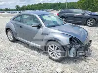 2017 Volkswagen BEETLE photo
