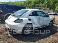 2017 Volkswagen BEETLE photo