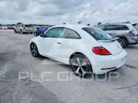 2017 Volkswagen BEETLE photo