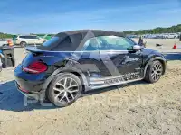 2017 Volkswagen BEETLE photo