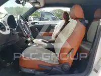 2017 Volkswagen BEETLE фото