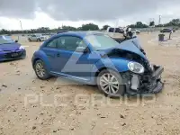 2017 Volkswagen BEETLE photo