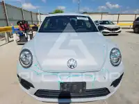 2017 Volkswagen BEETLE фото
