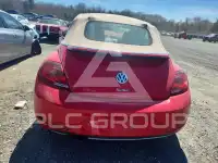 2017 Volkswagen BEETLE фото