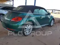 2017 Volkswagen BEETLE photo