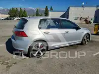 2017 Volkswagen GTI photo
