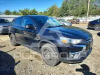2018 Mitsubishi OUTLANDER photo