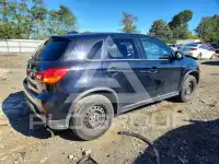2018 Mitsubishi OUTLANDER photo