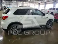 2018 Mitsubishi OUTLANDER фото