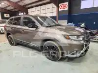 2018 Mitsubishi OUTLANDER photo