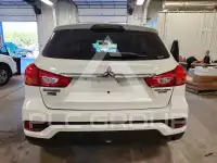 2018 Mitsubishi OUTLANDER фото