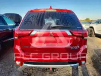 2018 Mitsubishi OUTLANDER photo