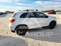 2018 Mitsubishi OUTLANDER фото