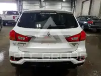 2018 Mitsubishi OUTLANDER фото