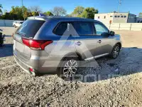 2018 Mitsubishi OUTLANDER фото
