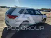 2018 Mitsubishi OUTLANDER photo