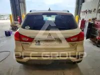 2018 Mitsubishi OUTLANDER фото