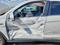 2018 Mitsubishi OUTLANDER photo