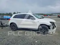 2018 Mitsubishi OUTLANDER photo