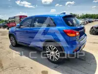 2018 Mitsubishi OUTLANDER photo