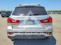 2018 Mitsubishi OUTLANDER фото