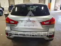2018 Mitsubishi OUTLANDER фото