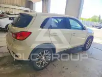 2018 Mitsubishi OUTLANDER фото