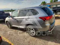 2018 Mitsubishi OUTLANDER photo