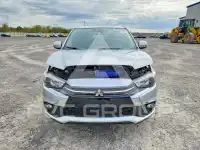2018 Mitsubishi OUTLANDER фото
