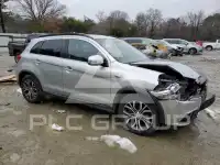 2018 Mitsubishi OUTLANDER фото