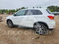 2018 Mitsubishi OUTLANDER photo