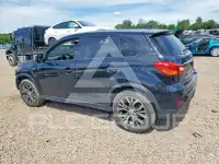 2018 Mitsubishi OUTLANDER photo