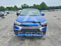 2018 Mitsubishi OUTLANDER photo