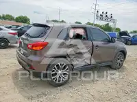 2018 Mitsubishi OUTLANDER photo