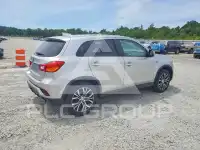 2018 Mitsubishi OUTLANDER photo