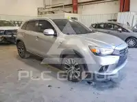 2018 Mitsubishi OUTLANDER photo