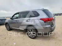 2018 Mitsubishi OUTLANDER photo