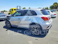 2018 Mitsubishi OUTLANDER фото