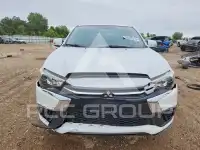 2018 Mitsubishi OUTLANDER photo