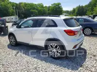 2018 Mitsubishi OUTLANDER photo